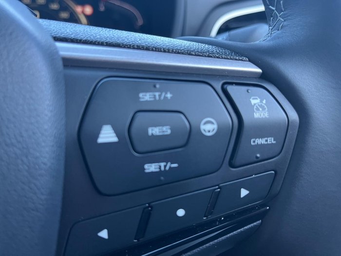 2025 Isuzu MU-X LS-U