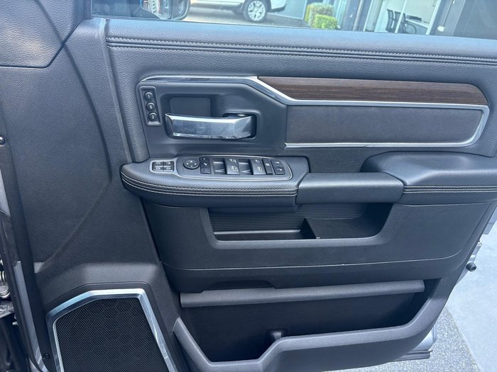 2024 RAM 2500 Laramie Rambox