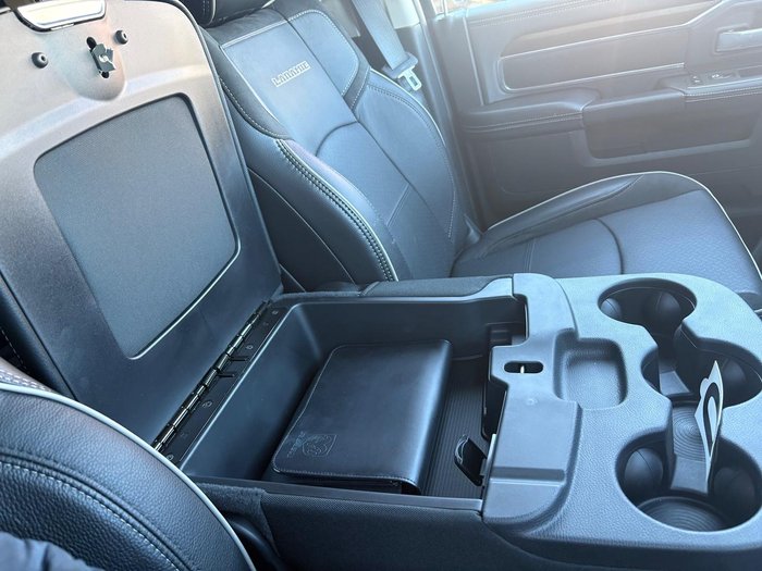 2024 RAM 2500 Laramie Rambox