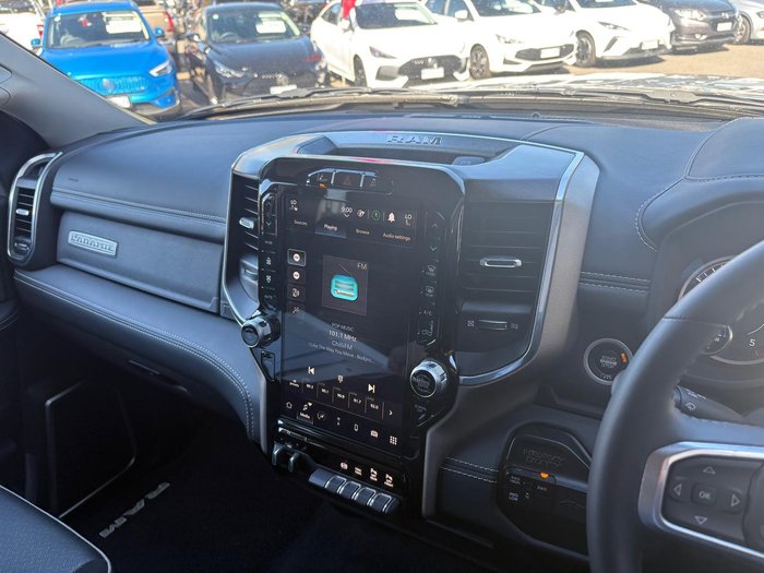 2024 RAM 2500 Laramie Rambox