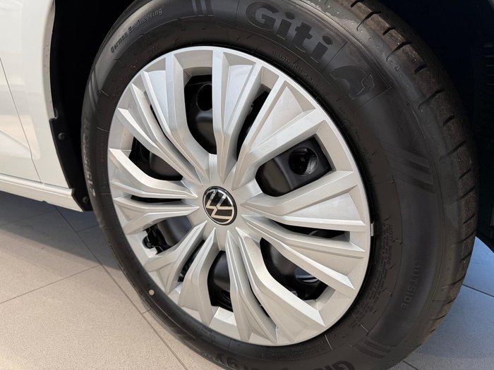 2025 Volkswagen Caddy TSI220