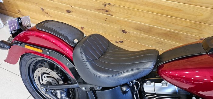 2011 Harley-davidson FLSTFB FAT BOY LO Maroon