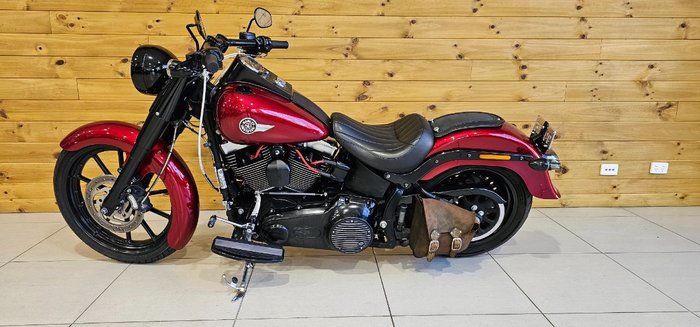 2011 Harley-davidson FLSTFB FAT BOY LO Maroon