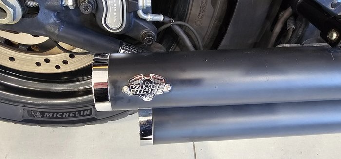 2011 Harley-davidson FLSTFB FAT BOY LO Maroon