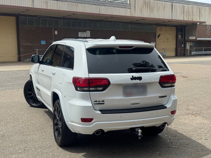 2020 Jeep Grand Cherokee Night Eagle