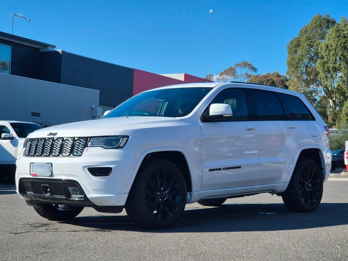 2020 Jeep Grand Cherokee Night Eagle