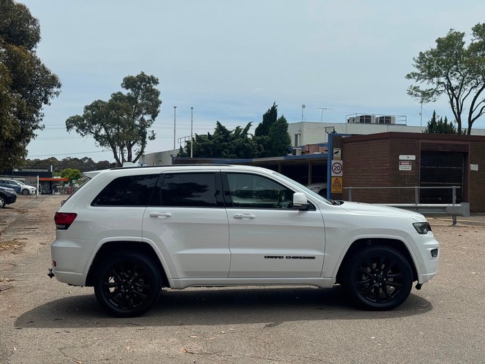 2020 Jeep Grand Cherokee Night Eagle