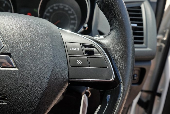 2019 Mitsubishi ASX ES ADAS