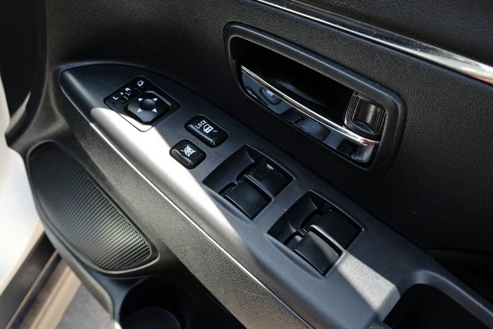 2019 Mitsubishi ASX ES ADAS