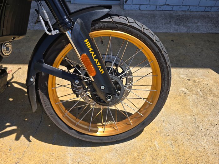 2025 ROYAL ENFIELD (SEE ALSO ENFIEL HIMALAYAN 450 Black