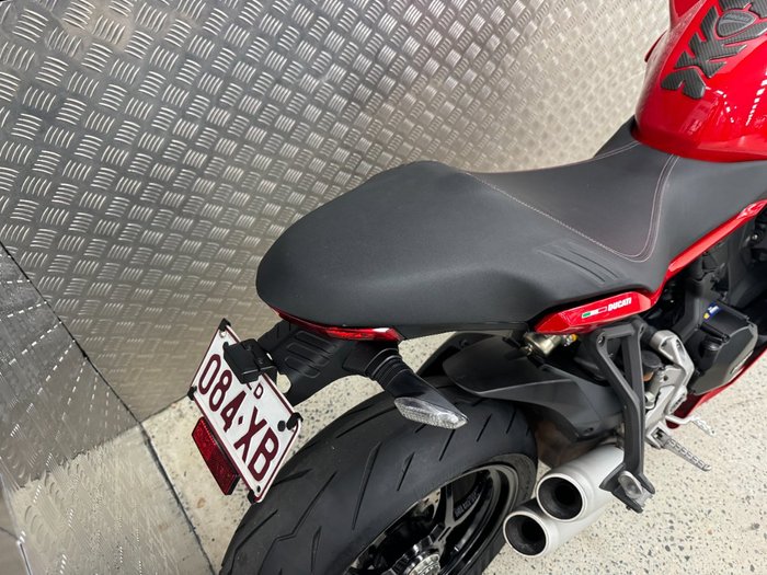2022 DUCATI SUPERSPORT 950 RED