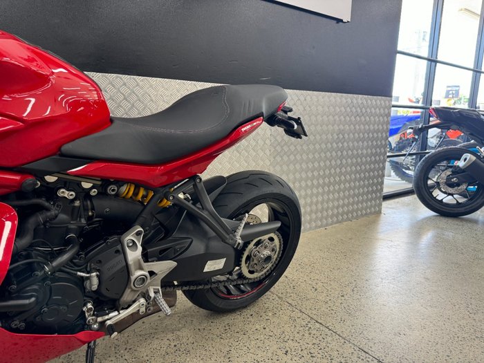 2022 DUCATI SUPERSPORT 950 RED