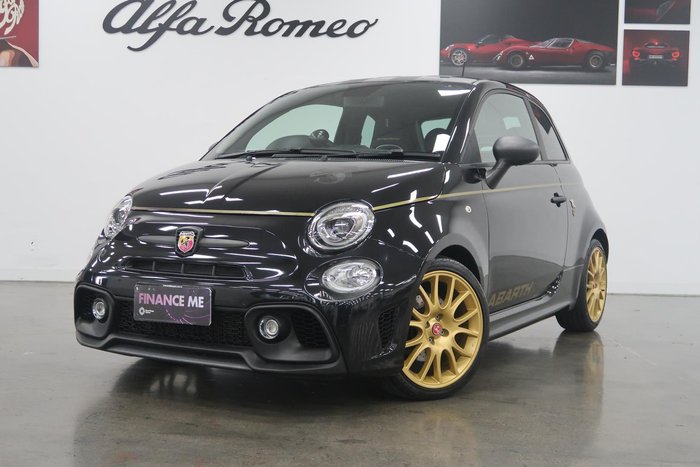 2021 Abarth 595 Scorpioneoro