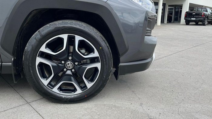 2020 Toyota RAV4 Edge