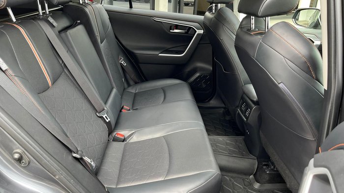 2020 Toyota RAV4 Edge