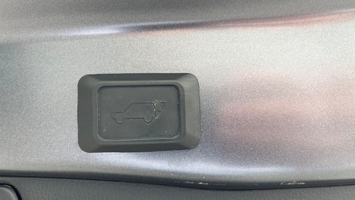 2020 Toyota RAV4 Edge