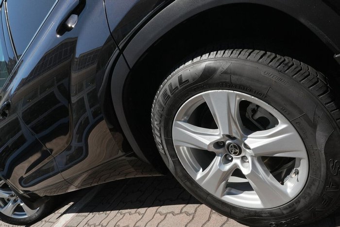 2021 Toyota Kluger GX