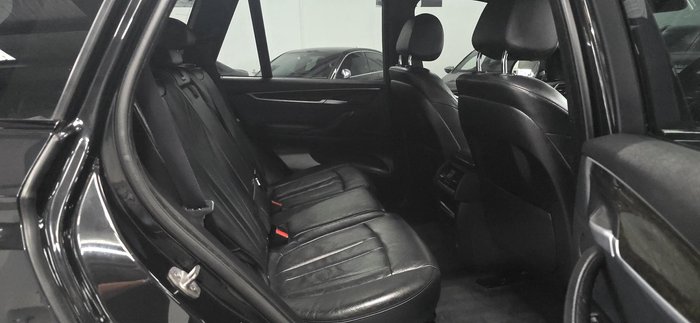 2015 BMW X5 xDrive30d F15 4X4 Constant Black Sapphire