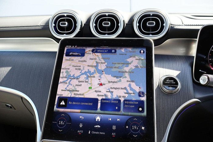 2025 Mercedes-Benz GLC-Class GLC300