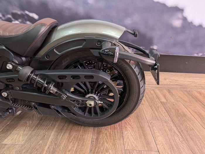 2022 INDIAN SCOUT BOBBER GREY