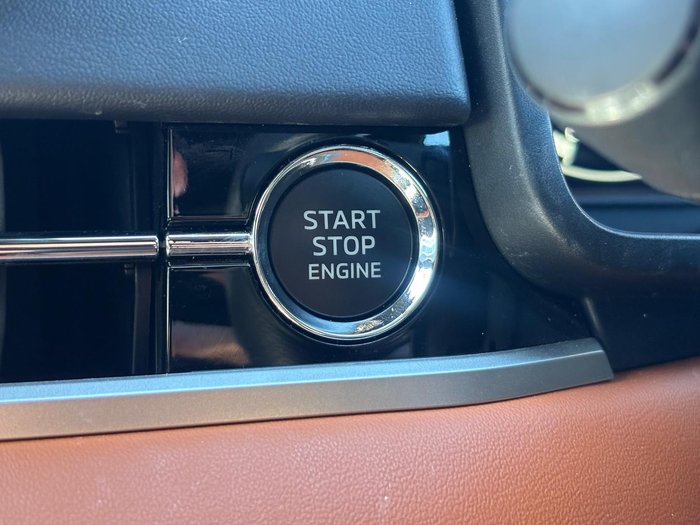 2024 Mitsubishi Outlander Exceed Tourer