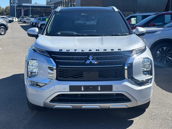 2024 Mitsubishi Outlander Exceed Tourer