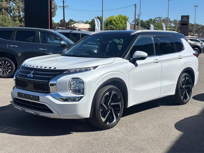 2024 Mitsubishi Outlander Exceed Tourer