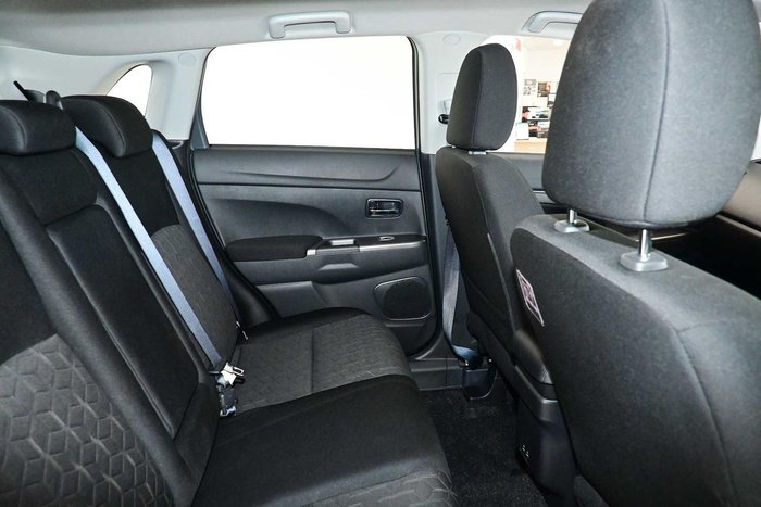 2024 Mitsubishi ASX LS