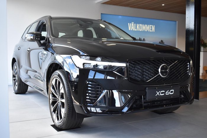 2025 Volvo XC60 Ultra B5 Dark MY26 AWD Onyx Black