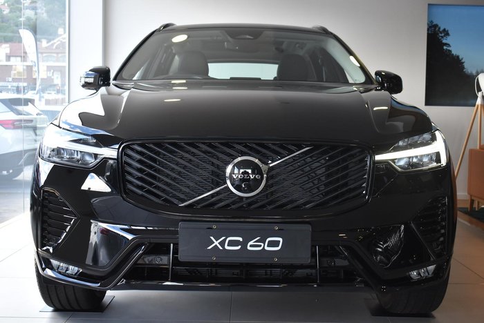2025 Volvo XC60 Ultra B5 Dark MY26 AWD Onyx Black