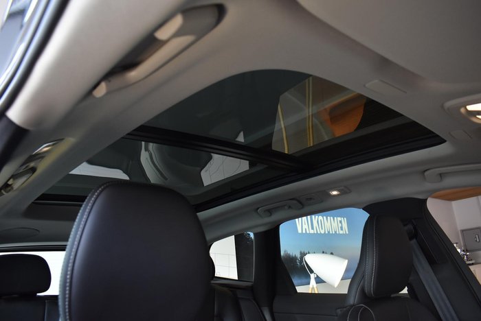 2025 Volvo XC60 Ultra B5 Dark MY26 AWD Onyx Black