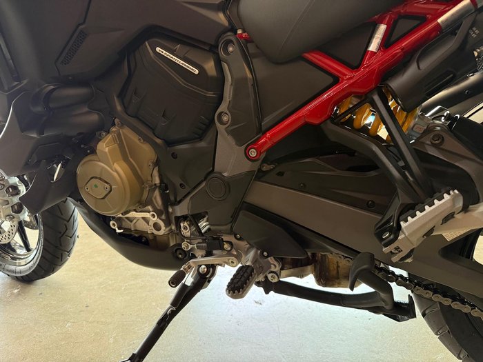 2025 Ducati Multistrada V4S Multistrada Black