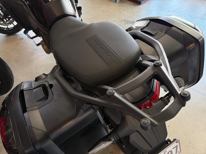 2025 Ducati Multistrada V4S Multistrada Black