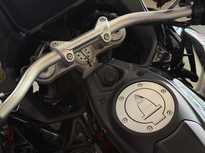 2025 Ducati Multistrada V4S Multistrada Black