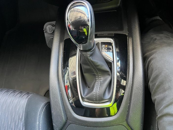 2020 Nissan X-TRAIL TS