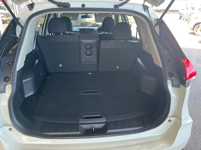 2020 Nissan X-TRAIL TS