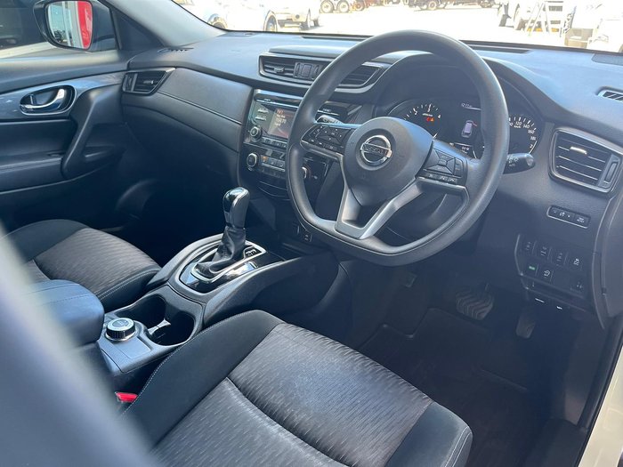 2020 Nissan X-TRAIL TS