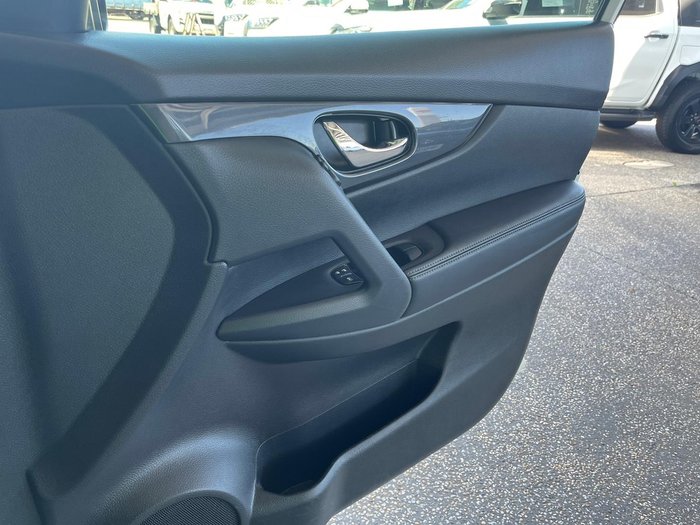 2020 Nissan X-TRAIL TS