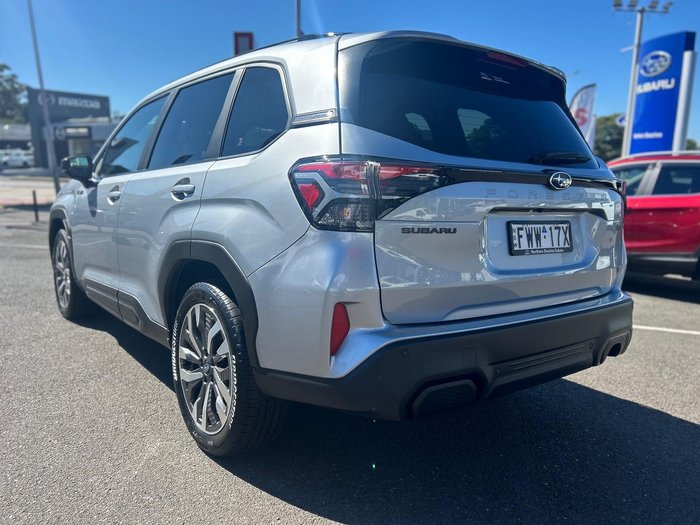 2025 Subaru Forester Hybrid Touring