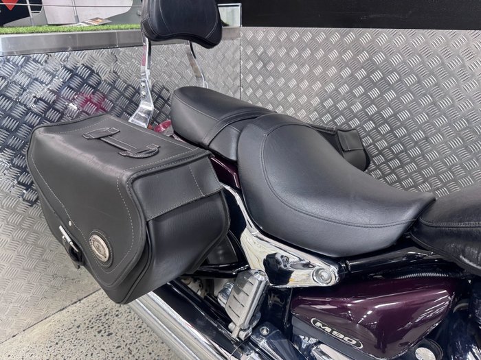 2011 Suzuki VZ1500 BOULEVARD (M90) MAROON