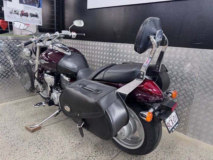 2011 Suzuki VZ1500 BOULEVARD (M90) MAROON