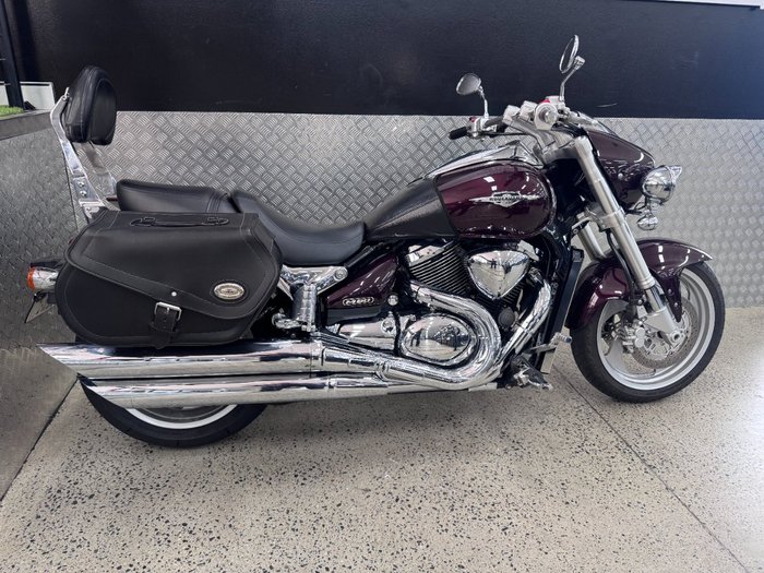 2011 Suzuki VZ1500 BOULEVARD (M90) MAROON