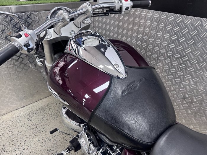 2011 Suzuki VZ1500 BOULEVARD (M90) MAROON