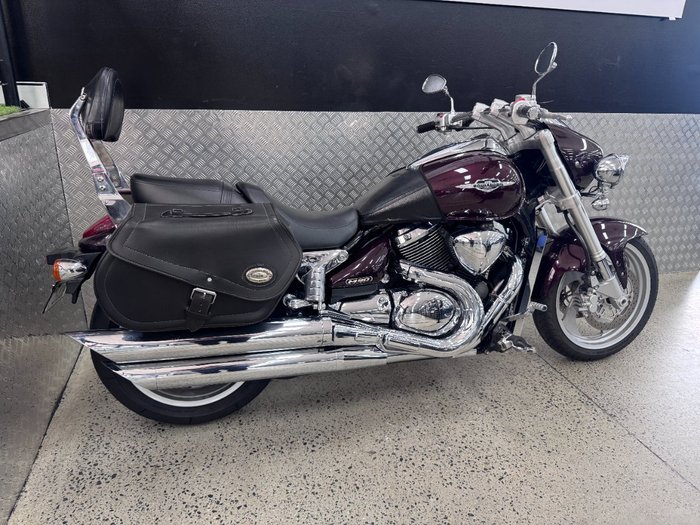 2011 Suzuki VZ1500 BOULEVARD (M90) MAROON