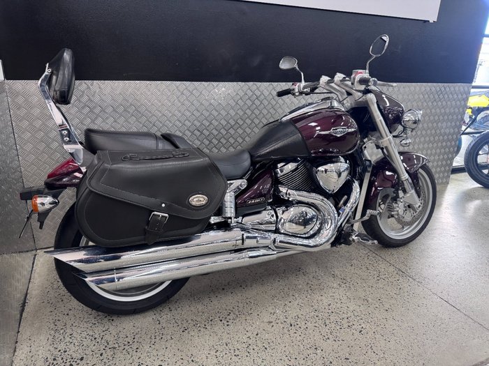 2011 Suzuki VZ1500 BOULEVARD (M90) MAROON