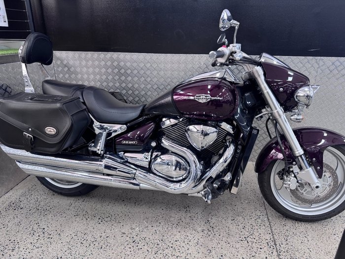 2011 Suzuki VZ1500 BOULEVARD (M90) MAROON