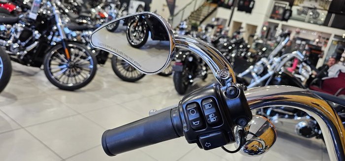 Harley-davidson 2016 HARLEY DAVIDSON 1690CC FXDB STREET BOB 103 Blue