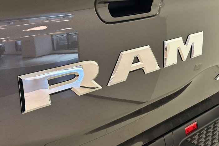 2026 RAM 1500 Laramie Sport Hurricane SO RamBox