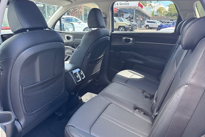 2025 Kia Sorento Sport