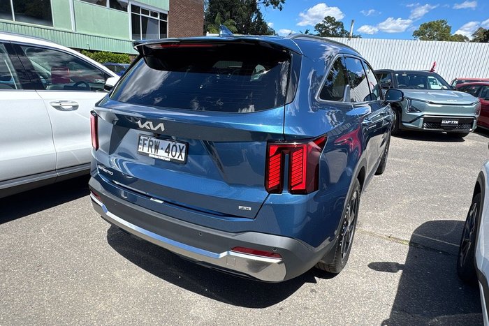 2025 Kia Sorento Sport